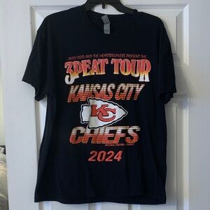Kansas City Chiefs 3PEAT Tour T-Shirt size large